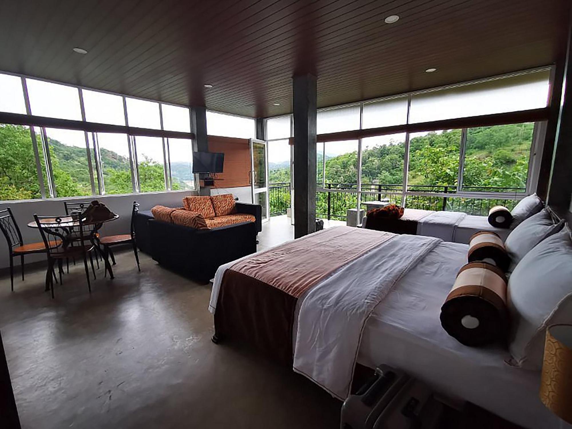 Kandy Victoria Eco Resort 외부 사진